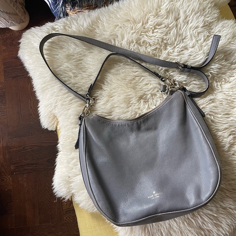 ♠️kate spade Mulberry street Vivian hobo bag in iced slate gray detachable strap